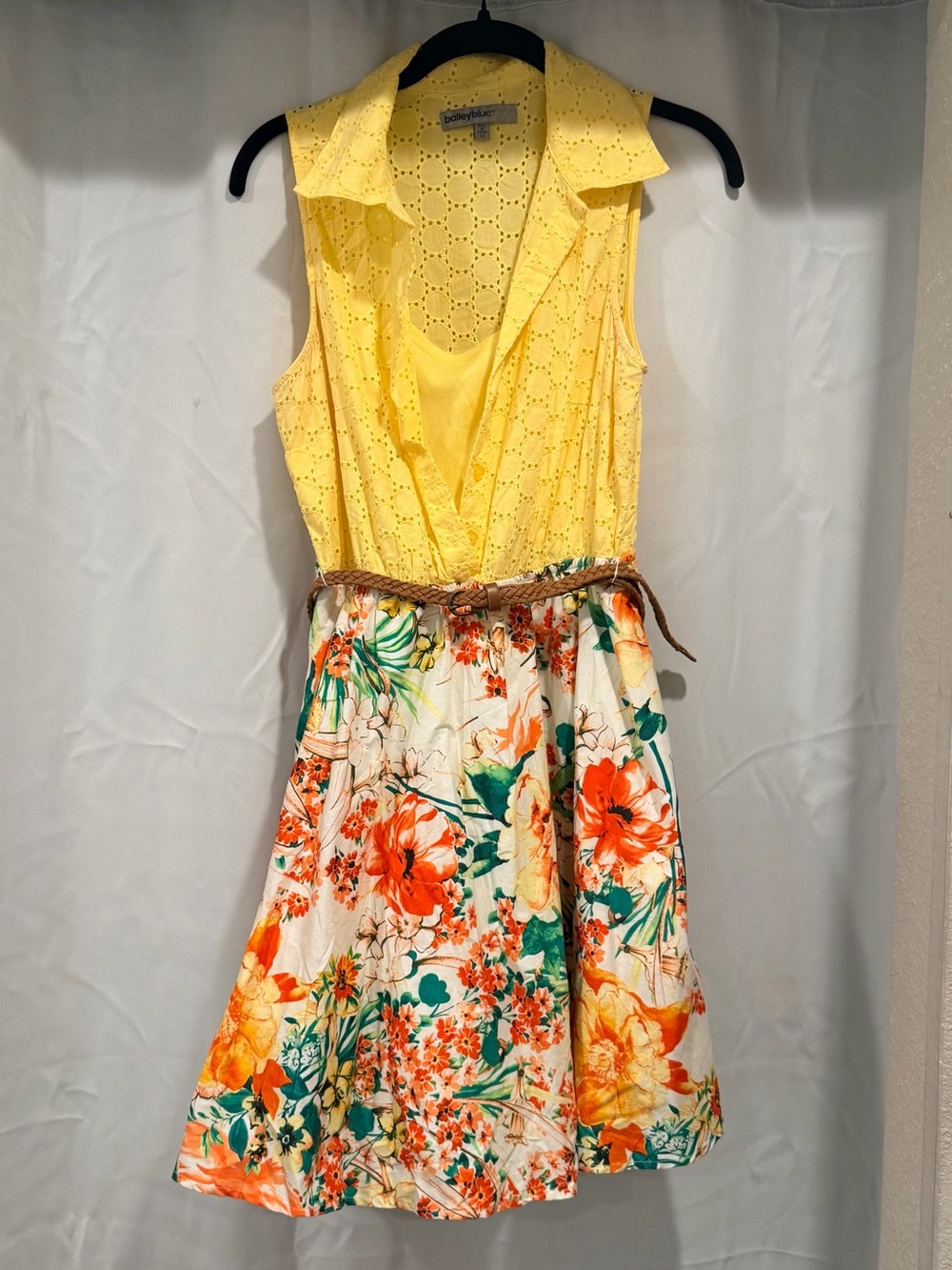 Baileyblue Yellow Floral Eyelet Dress with Belt — Size M